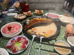 -五里关火锅(上海鑫耀·光环Live店)