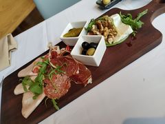 冷切芝士火腿拼盘-Kathleen's Waitan 凯圣琳江景西餐厅(外滩店)