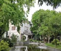 -莲生母婴月子中心(清水河公园店)