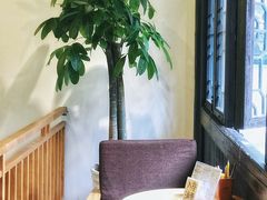 -猫的天空之城概念书店(杭州南宋御街店)