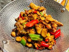 -雀舞云南菜(天津天河城购物中心店)