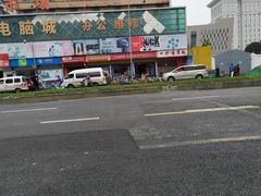 -东华电子电脑城(一环路南二段店)