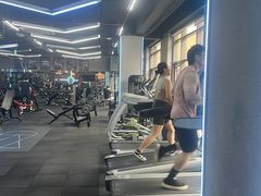 -豪思成DK健身私教连锁(凯乐国际店)