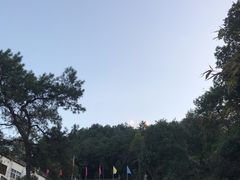 -披云山庄