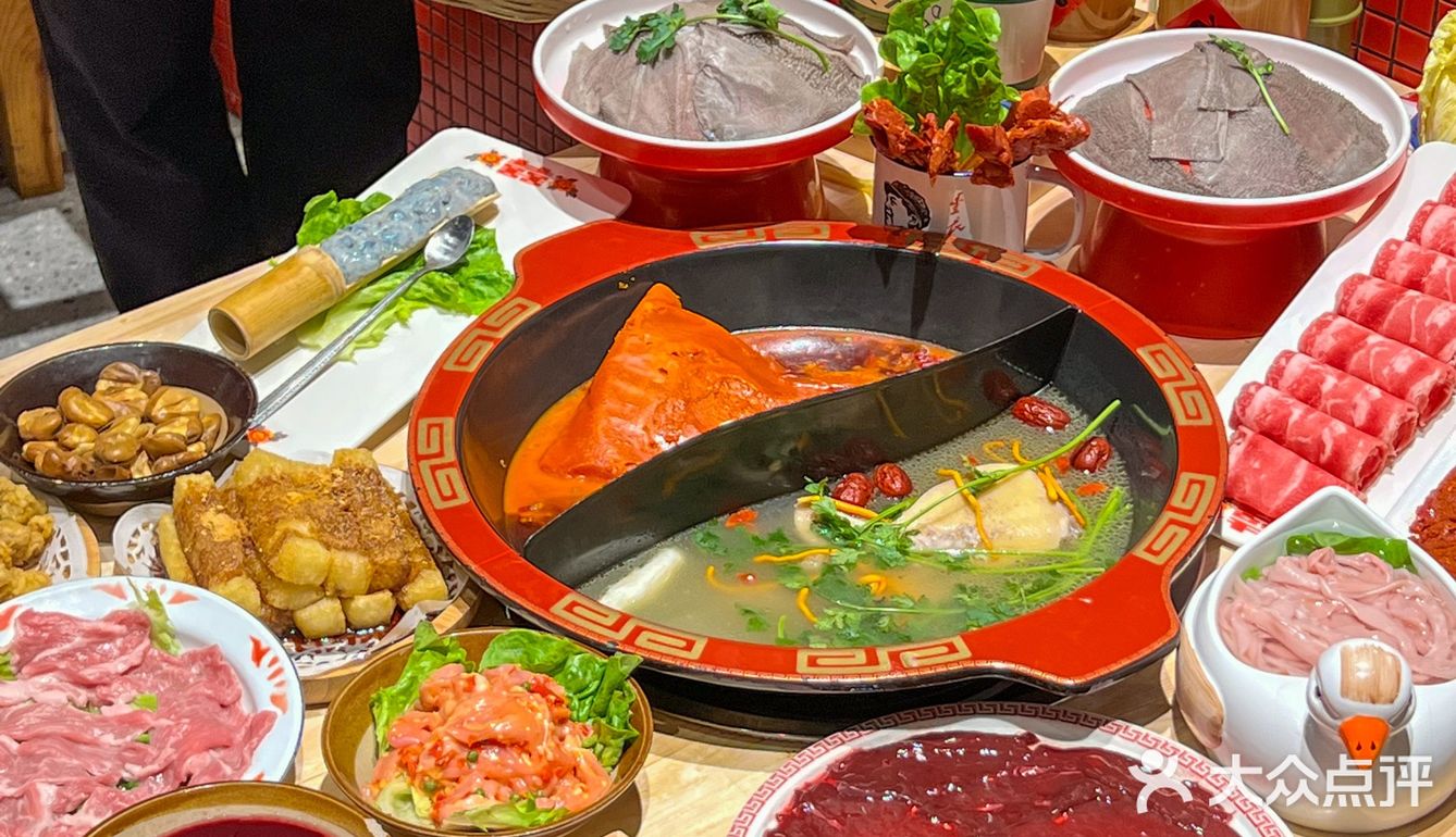 武汉其他火锅店没有的，我在这家都吃到了！