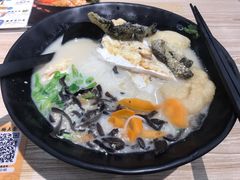 三渔米线-渔米丰·广府鱼汤米线(光明广场店)