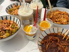 -椒顽新疆炒米粉(湖大店)