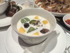 -德兴show鲜·蒸汽海鲜火锅餐厅(格创悦里店)