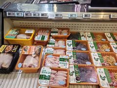 -盒马鲜生(红莲店)