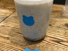 芝麻磨奶-兰熊鲜奶(西直门凯德mall店)