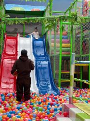 -小玩家儿童主题乐园(世茂广场店)