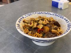 -梅溪·小伙子干挑面(安吉总店)