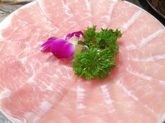 雪花猪颈肉-禄婶鸡煲·打边炉