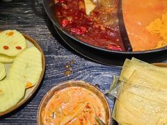 -冯校长老火锅(中联广场店)