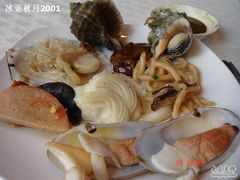 红螺+土豆泥+炒面+扇贝-鼓浪湾酒店自助餐