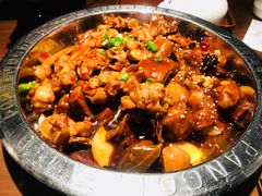 -胖哥俩肉蟹煲(湖滨银泰in77店)