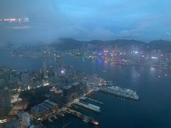 -OZONE 顶楼酒吧(香港丽思卡尔顿酒店)