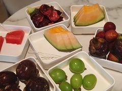 -涨巢·潮玩水疗局