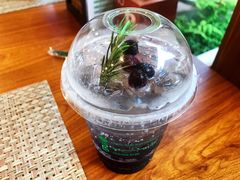 -Chom Cafe and Restaurant