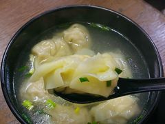 三鲜馄炖-万寿斋(山阴路店)