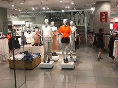 -H&M(鹏欣水游城店)