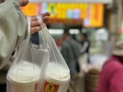 陈绍松奶白酒-大观篆新农贸市场