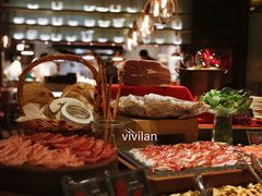 -恰餐厅及酒吧 CHAR Bar & Grill (北京丽都皇冠假日店)