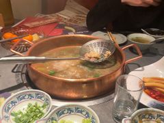 -牛村来人潮汕牛肉火锅(西单店)