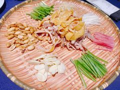 -维园悦谱·海派家常菜(乌鲁木齐南路店)
