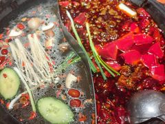 -周小明火锅(黑金冠社区店)