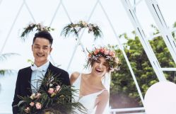 -钟爱一生婚纱摄影旗舰店