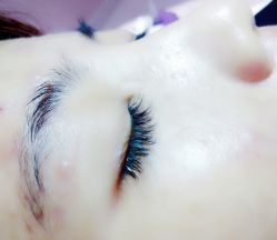 -孔雀手美甲美睫护理