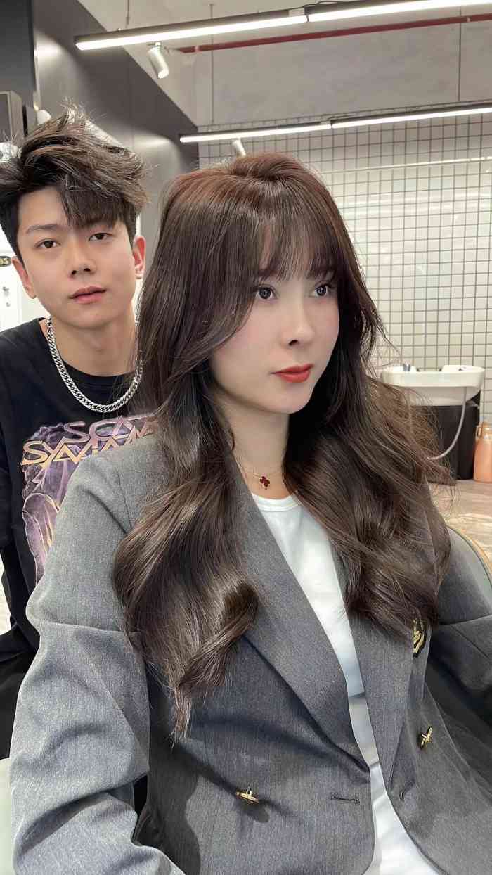 藤野造型(厦门罗宾森精品店)-"【项目】洗剪吹今年夏天去剪个短发吧