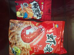 -来伊份LYFEN(中央路店)