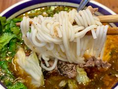 -云阿蛮云南生烫牛肉米线(奉贤路店)