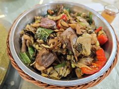 -红旗山庄(圭峰山店)