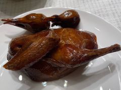 脆皮烧顶鸽-御宝轩(益丰·外滩源店)
