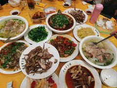 -荣生萝卜汤饭店