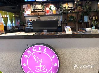 篆刻半天，还是觉得有点太小了，没啥东西，喝了咖啡