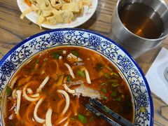 -陇上全荟兰州传统牛肉面(延吉路店)