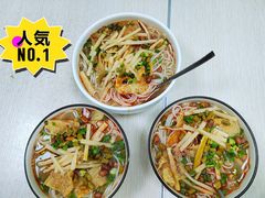 -忆螺巷螺蛳粉(步行街小巷店)