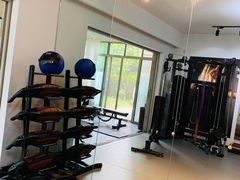 -爱健家高端社区健身工作室(丁香路店)