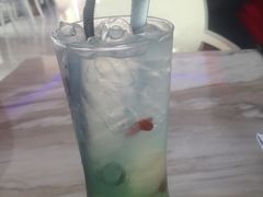 -Nadeje(Plaza Mahkota)