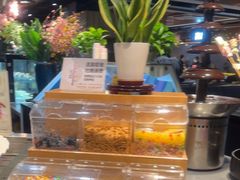 -遇上西雅图多融合海鲜自助餐厅(中房金谊广场店)