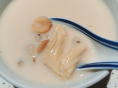-肥仔文澳门猪骨煲(南京西路店)