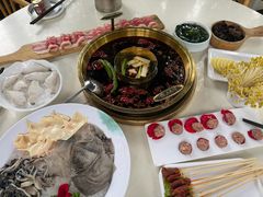 -二荆条·城市森林火锅旗舰店