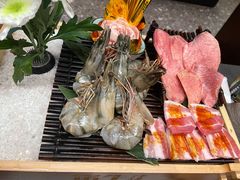 -铭牛烧肉·和牛海鲜自助(高新月牙湖店)