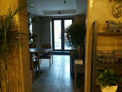 -HIGH FIVE哈福手工汉堡(桂林路店)