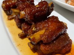 -HOMES上海本帮菜(襄阳公园店)