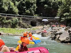-安吉龙王山峡谷漂流